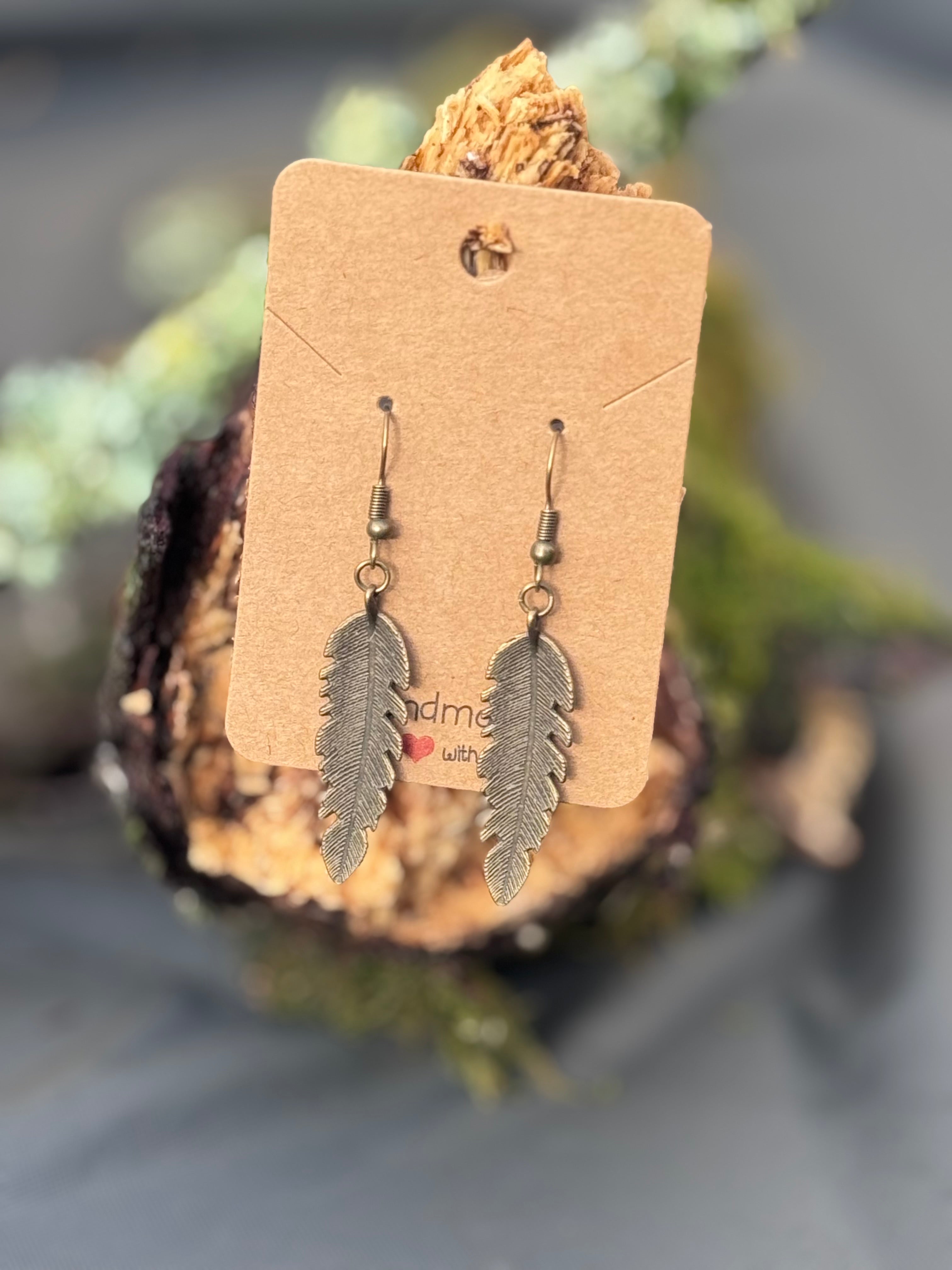 Large leaf earrings in bronze