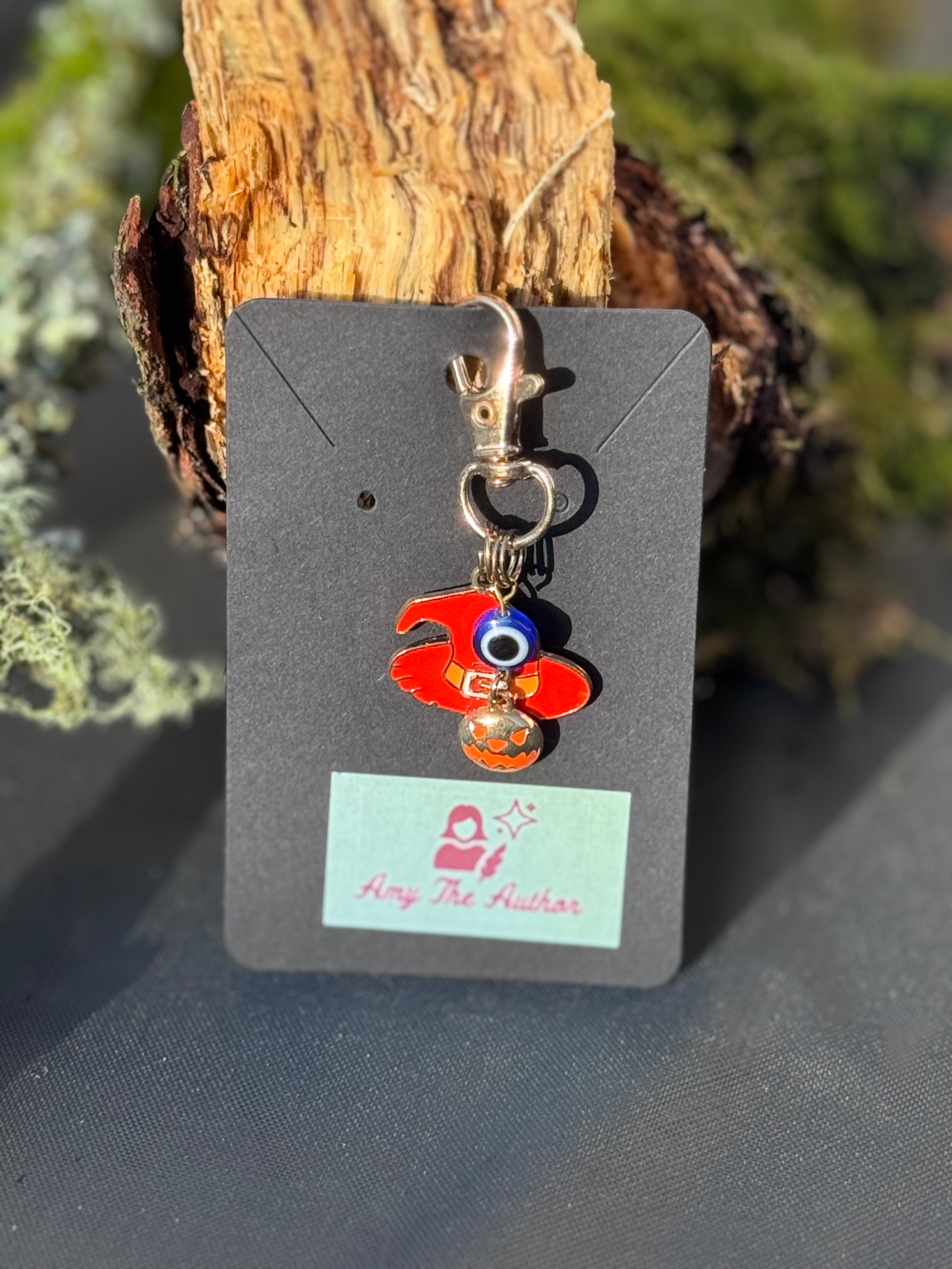 Witch hat keyring
